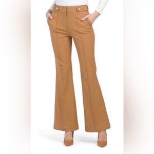 Elie Tahari 🆕 Women’s Flare Pants w Tab & Seam Detail. Color: Russet, Size 10.